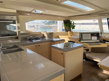 Fountaine Pajot Fountaine Pajot Saona 47 Quintet - 5 + 1 cab. Maravelle