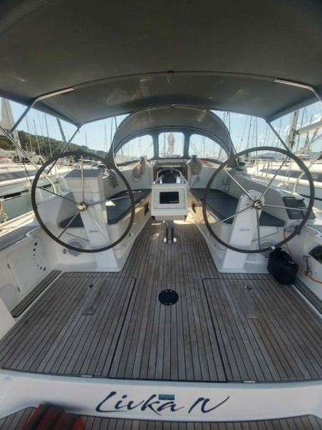 Bavaria Yachtbau Bavaria Cruiser 41 - 3 cab. Livka IV