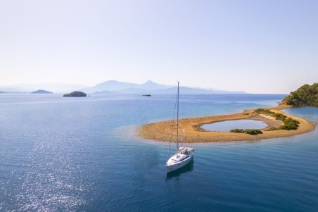 Bavaria Yachtbau Bavaria Cruiser 46 - 4 cab. Jenga