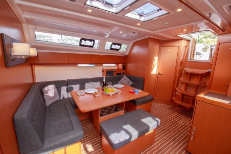 Bavaria Yachtbau Bavaria Cruiser 46 - 4 cab. Jenga