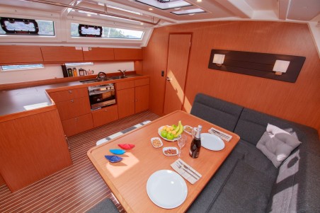 Bavaria Yachtbau Bavaria Cruiser 46 - 4 cab. Jenga