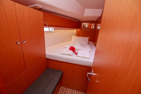 Bavaria Yachtbau Bavaria Cruiser 46 - 4 cab. Jenga