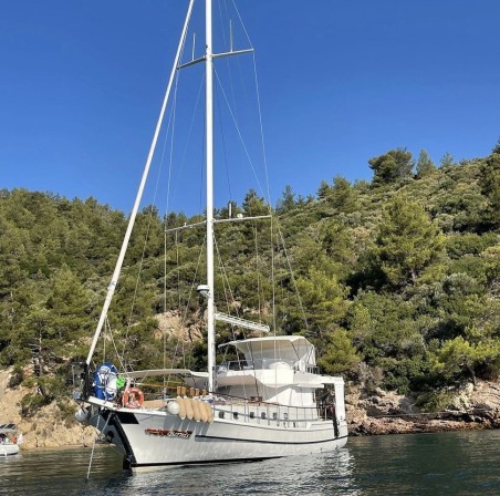 Custom Made Bernis Bernis