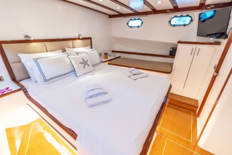 Custom Made Bernis Bernis