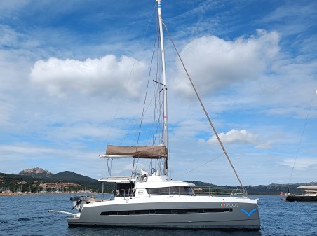Catana Group Bali 4.3 - 4 + 2 cab. Hogwarts