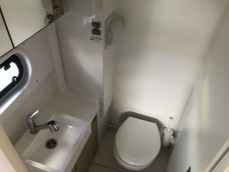 Catana Group Bali 4.3 - 4 + 2 cab. Hogwarts