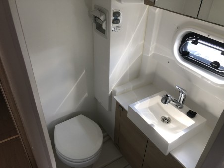 Catana Group Bali 4.3 - 4 + 2 cab. Hogwarts