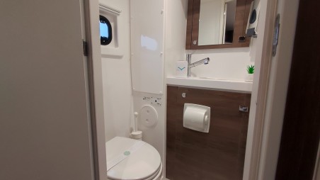 Catana Group Bali 4.8 - 6 + 1 cab. Physeter