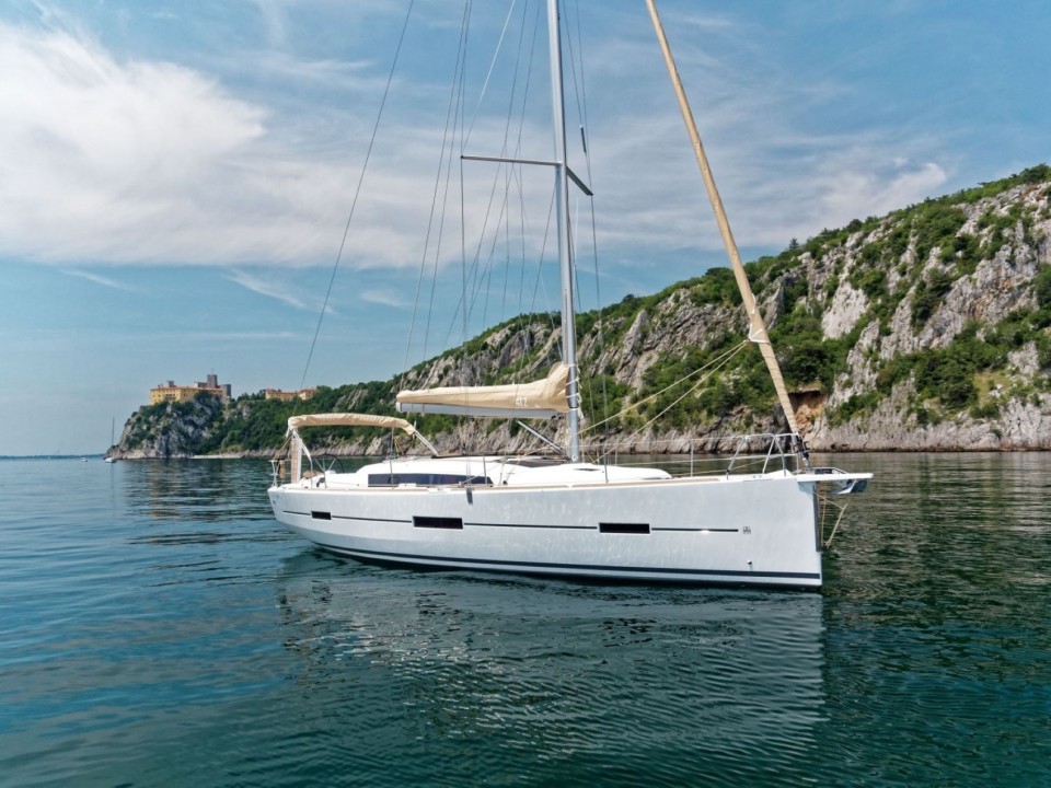 Dufour Yachts Dufour 412 Pamoja