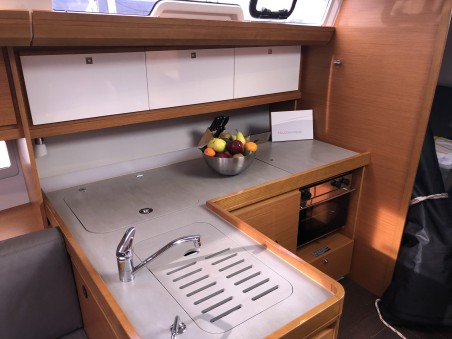 Dufour Yachts Dufour 412 Pamoja