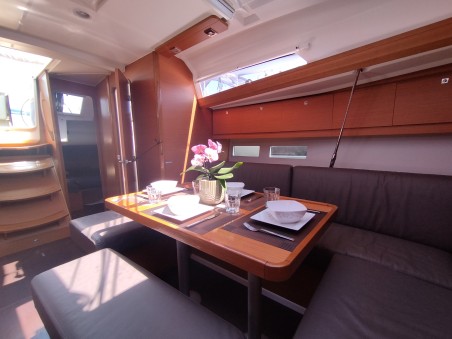 Dufour Yachts Dufour 412 Pamoja