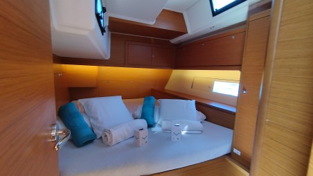 Dufour Yachts Dufour 470 - 5 + 1 cab. Weasley