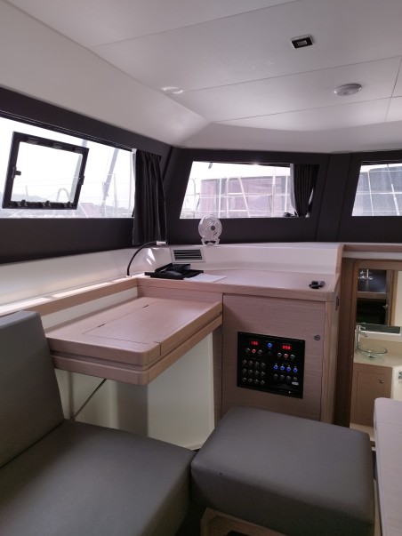 Dufour Yachts Dufour 48 Catamaran - 5 + 1 cab. Delphinus