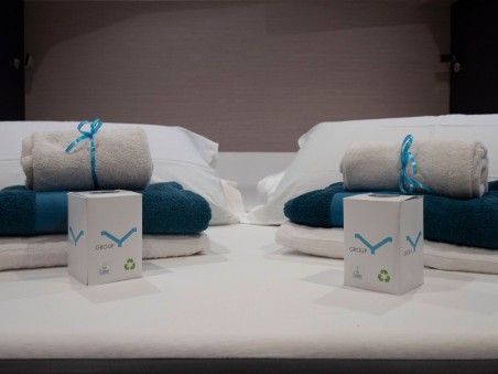 Dufour Yachts Dufour 48 Catamaran - 5 + 1 cab. Delphinus