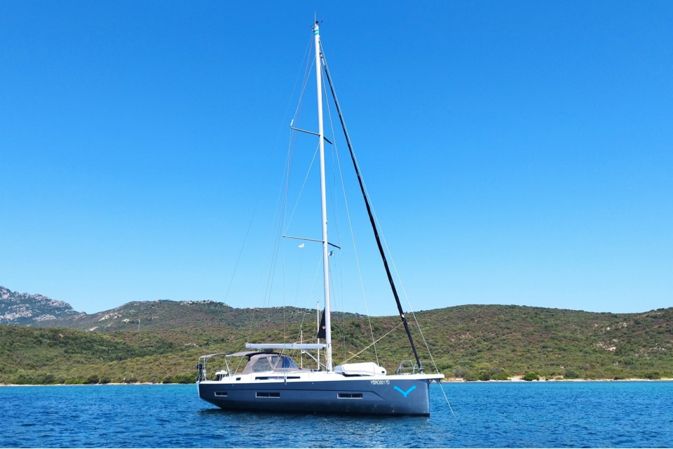 Dufour Yachts Dufour 530 - 5 + 1 cab. Asperula