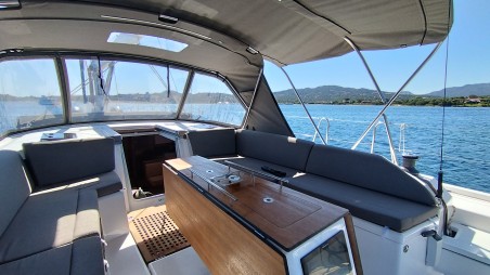 Dufour Yachts Dufour 530 - 5 + 1 cab. Asperula