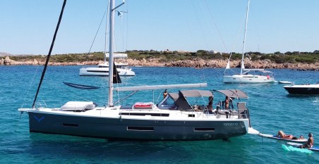 Dufour Yachts Dufour 530 - 5 + 1 cab. Asperula