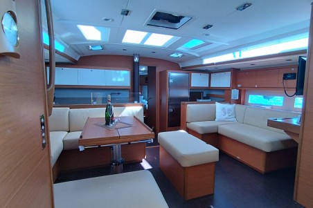 Dufour Yachts Dufour 530 - 5 + 1 cab. Asperula