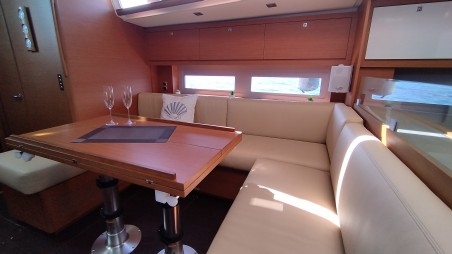Dufour Yachts Dufour 530 - 5 + 1 cab. Asperula