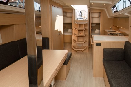 Bavaria Yachtbau Bavaria C38 Aura