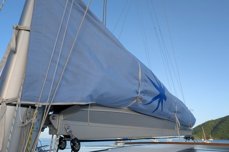 Catana Group Bali 5.4 - 6 + 2 cab. Maravela