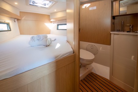 Bavaria Yachtbau Bavaria C38 Aura