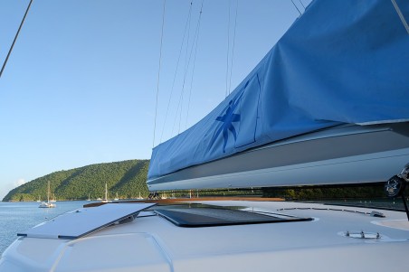 Catana Group Bali 5.4 - 6 + 2 cab. Maravela