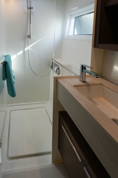 Lagoon-Bénéteau Lagoon 46 - 4 + 1 cab. Barone