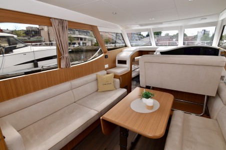 Greenline 33 | Yacht Charter Norway | Travelboat