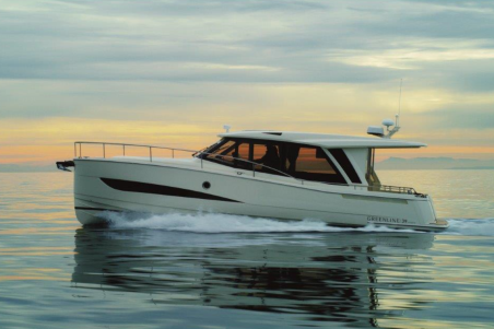 Greenline 39 | Yacht Charter Norway | Travelboat