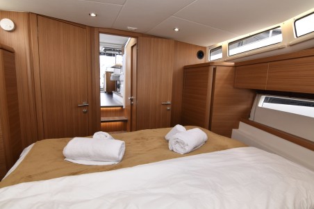 Greenline 39 | Yacht Charter Norway | Travelboat