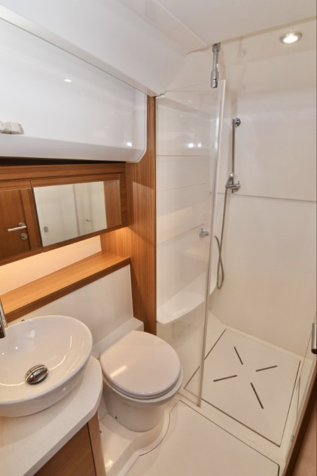 Greenline 39 | Yacht Charter Norway | Travelboat