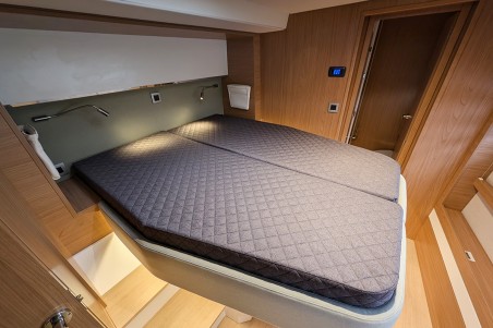 Catana Group Bali 5.4 - 6 + 2 cab. Maravela