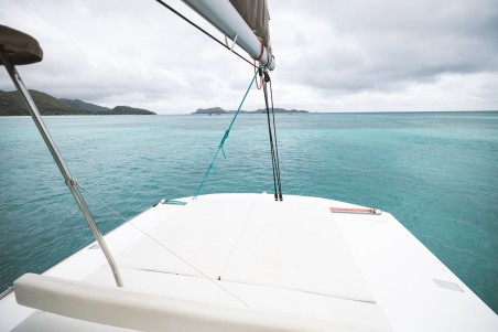 Catana Group Bali 4.3 - 4 + 2 cab. Antares