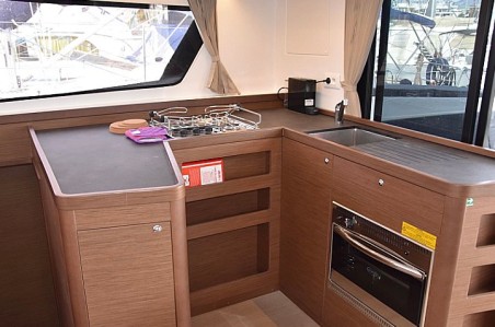 Lagoon-Bénéteau Lagoon 42 - 4 + 2 cab. Arion