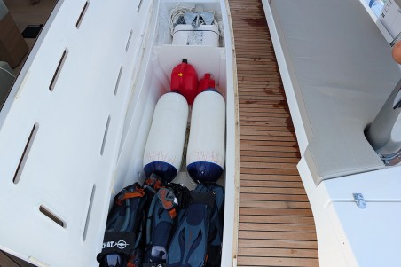 Catana Group Bali 5.4 - 6 + 2 cab. Maravela