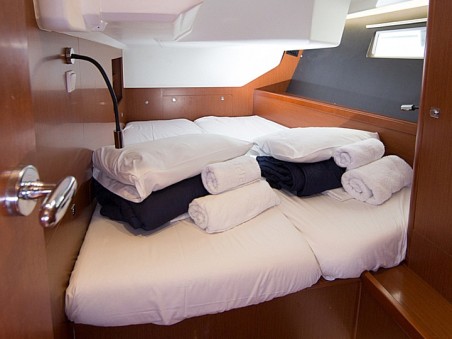 Bénéteau Oceanis 48 - 5 cab. Invictus