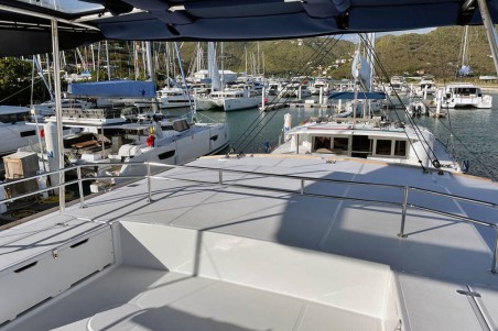 Catana Group Bali 5.4 - 6 + 2 cab. Ne Plus Ultra