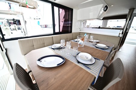 Catana Group Bali 4.4 - 4 + 1 cab. Cio