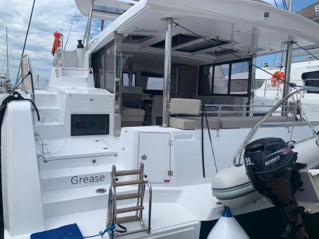 Catana Group Bali 4.4 - 4 + 1 cab. Grease