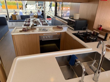 Catana Group Bali 5.2 - 6 + 2 cab. Libera