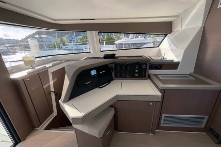 Catana Group Bali 5.4 - 6 + 2 cab. Ne Plus Ultra