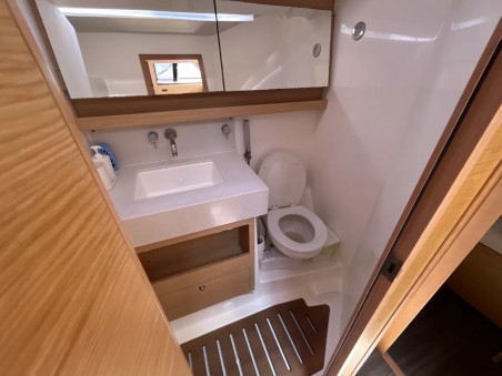 Dufour Yachts Dufour 470 - 4 + 1 cab. Emma