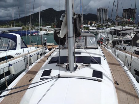 Dufour Yachts Dufour 470 - 4 cab. Soft Touch