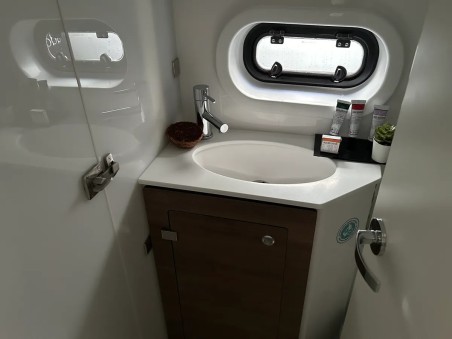 Catana Group Bali 4.2 OW Sah Mat