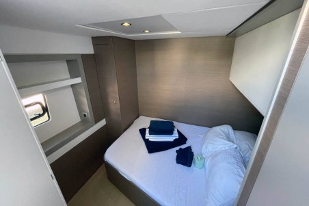 Catana Group Bali 5.4 - 6 + 2 cab. Ne Plus Ultra