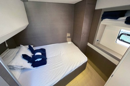 Catana Group Bali 5.4 - 6 + 2 cab. Ne Plus Ultra