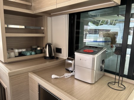 Lagoon-Bénéteau Lagoon 46 - 4 + 1 cab. Lua