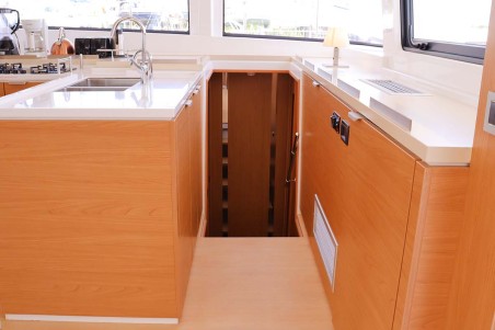 Catana Group Bali 5.4 - 6 + 2 cab. Schrödinger's