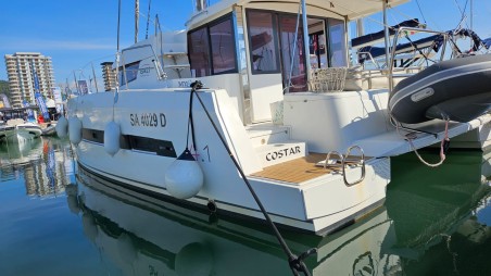 Catana Group Bali 4.1 - 4 cab. Costar